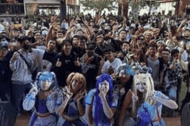 Komunitas yang Terbuka dan Terus Tumbuh (1)