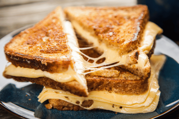 Roti Bakar, Jajanan Merakyat yang Bikin Kangen