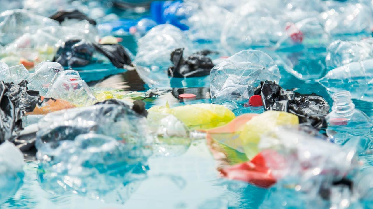 Opini soal sampah plastik yang makin dekat dengan hidup kamu