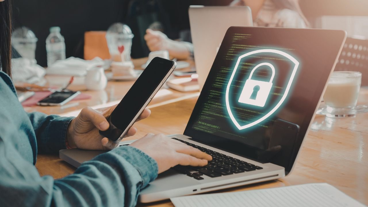 Pendapat tentang Keamanan Data Pribadi