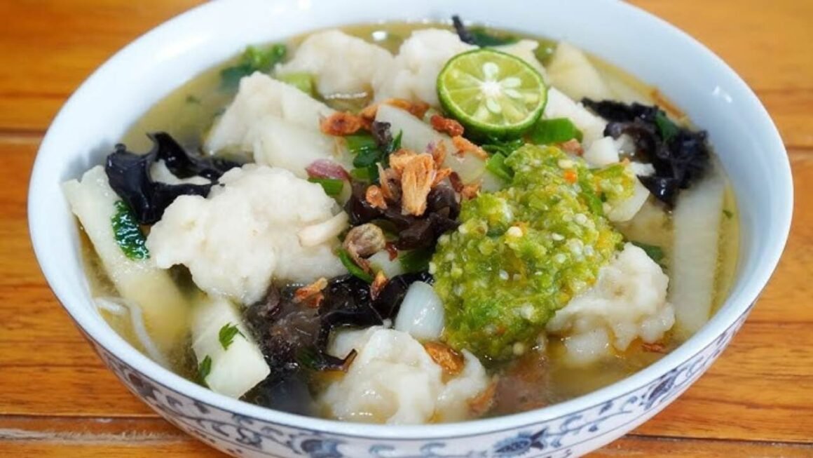 Tekwan Hangat yang Bikin Kamu Kangen Rumah