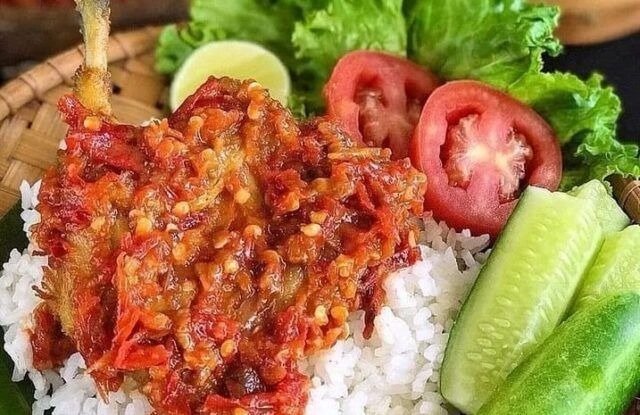 Tips Agar Ayam Penyet Lebih Lezat