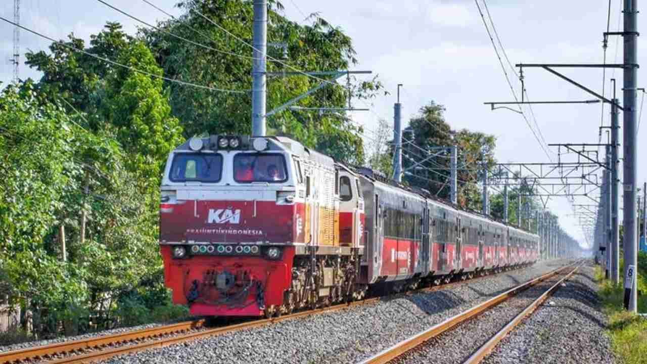 Kereta Api, Transportasi Nyaman untuk Perjalanan Jarak Jauh