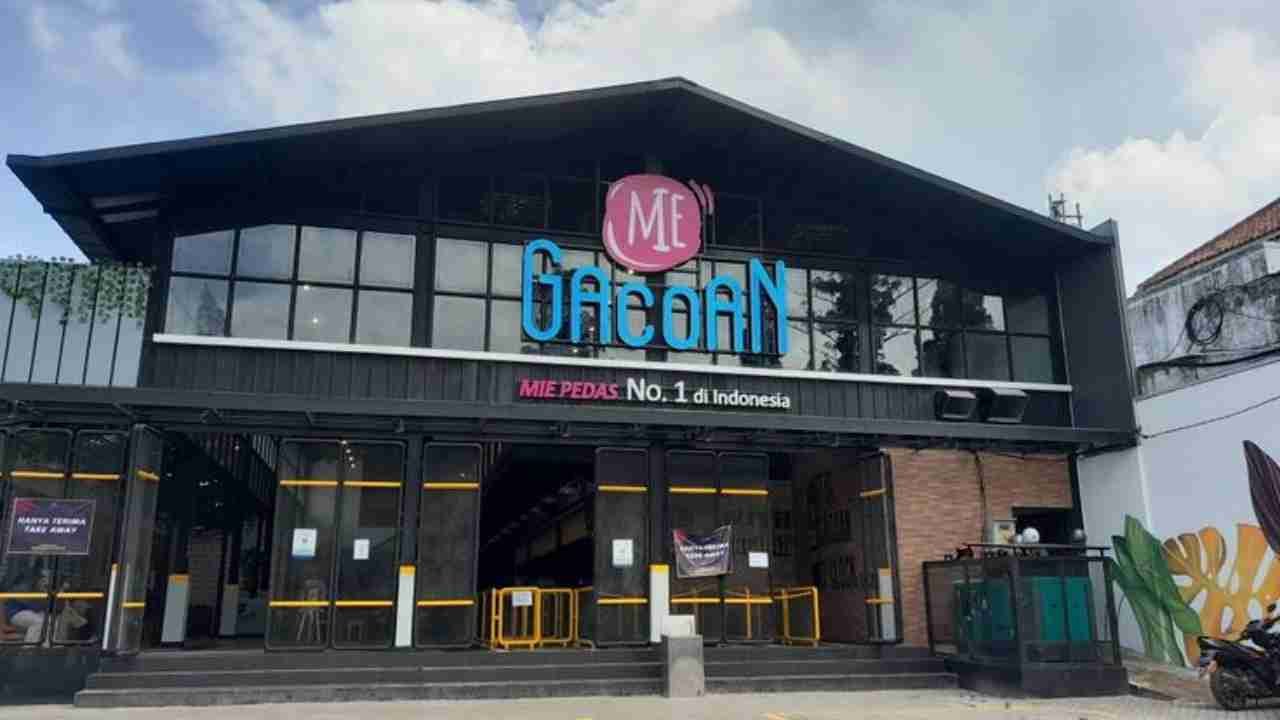 Mie Gacoan, Kuliner Pedas yang Masih Viral di Indonesia