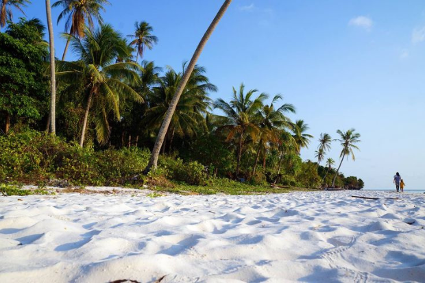 Pantai Menawarkan Pemandangan yang Indah