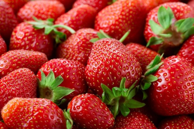 Strawberry Memberikan Rasa yang Khas