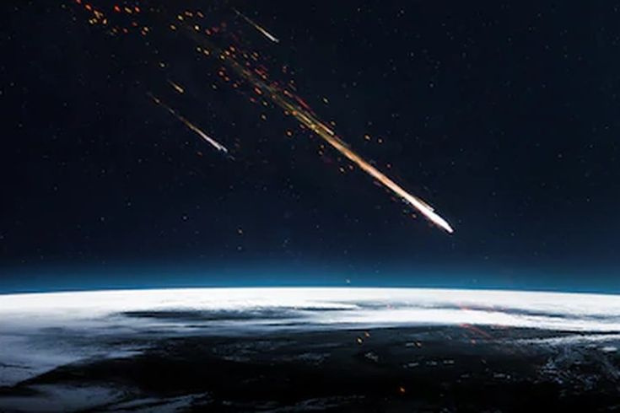 Hujan Meteor Terjadi pada Waktu Tertentu